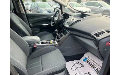 Ford Grand C-Max 1.6TDCI*KEYLESS GO*NAVI*TOP* - автомобили, коли, обяви за нови и употребявани 8