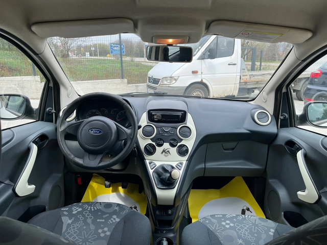 Ford Ka 1.25 - автомобили, коли, обяви за нови и употребявани 9