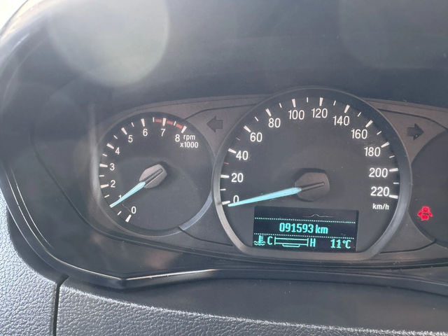 Ford Ka + 1, 2i-86k.c.4цилндров с ВЕРИГА, ЕВРО 6! - автомобили, коли, обяви за нови и употребявани 13