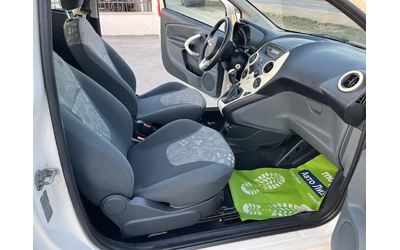 Ford Ka 1.3i 69кс  EURO 5 КЛИМАТИК - автомобили, коли, обяви за нови и употребявани 9