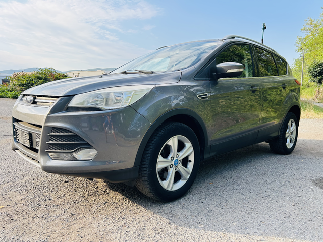 Ford Kuga 2.0d - автомобили, коли, обяви за нови и употребявани 3
