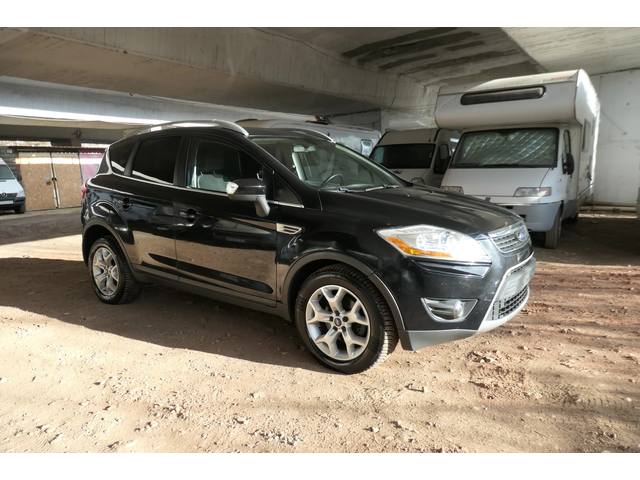 Ford Kuga 2.0TDCI 4x4 163к TITANIUM KEYLESS XENON FULL - автомобили, коли, обяви за нови и употребявани 2