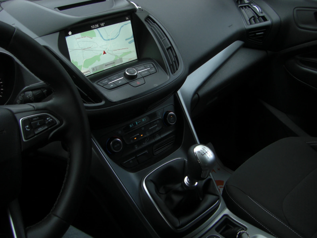 Ford Kuga 1.5d NAVI 6ck. EURO 6C - автомобили, коли, обяви за нови и употребявани 11