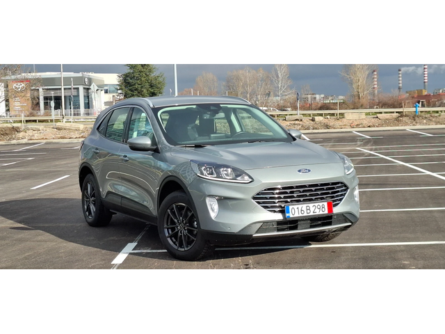 Ford Kuga 2.0 190kc Digital  Led  4x4 Swiss - автомобили, коли, обяви за нови и употребявани 0