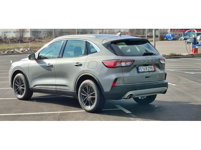 Ford Kuga 2.0 190kc Digital  Led  4x4 Swiss - автомобили, коли, обяви за нови и употребявани 3