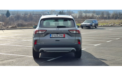 ford-kuga - 4