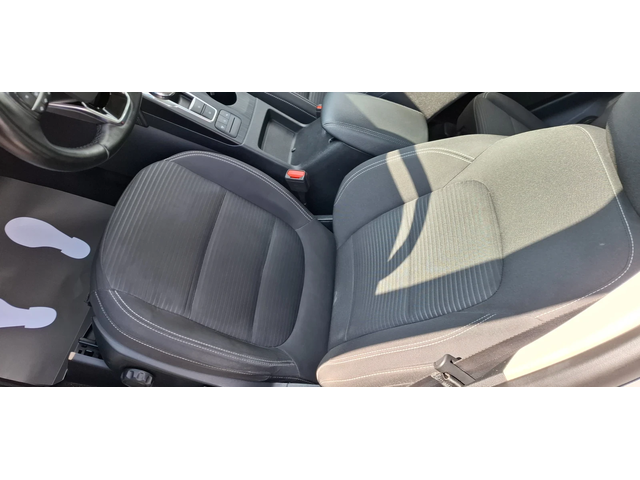 Ford Kuga 2.0 190kc Digital  Led  4x4 Swiss - автомобили, коли, обяви за нови и употребявани 9