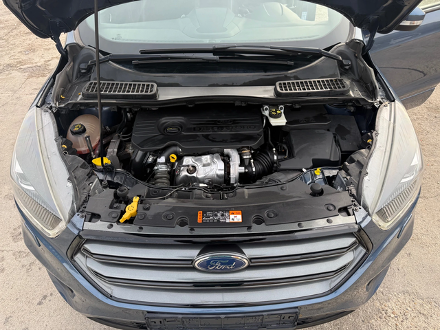 Ford Kuga 1.5 ST-Line - автомобили, коли, обяви за нови и употребявани 16