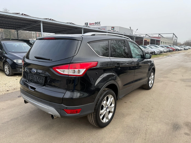 Ford Kuga 2.0d - 140к.с. Titanium - автомобили, коли, обяви за нови и употребявани 3