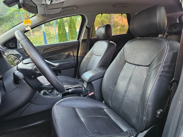 Ford Mondeo 2.0 HDI KOJA/KLIMATRONIK/6skorosti - автомобили, коли, обяви за нови и употребявани 11