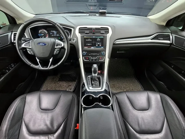 Ford Mondeo 2.0 TDCI - автомобили, коли, обяви за нови и употребявани 6