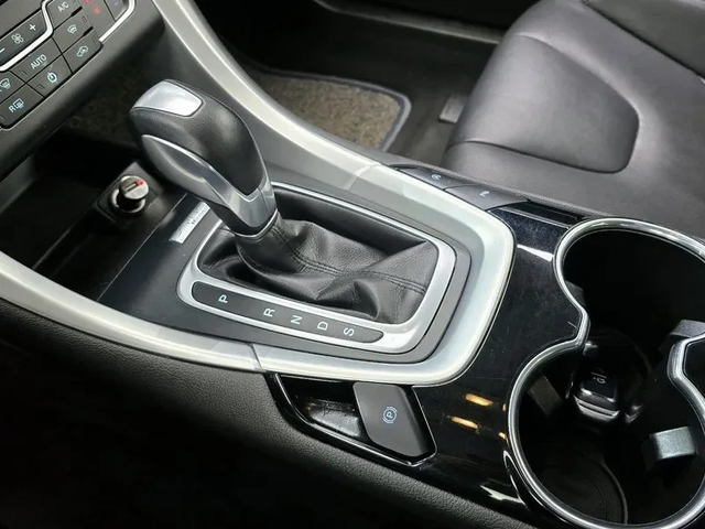 Ford Mondeo 2.0 TDCI - автомобили, коли, обяви за нови и употребявани 8