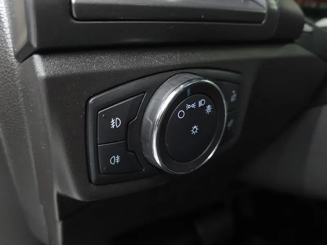 Ford Mondeo 2.0 TDCI Trendy - автомобили, коли, обяви за нови и употребявани 11