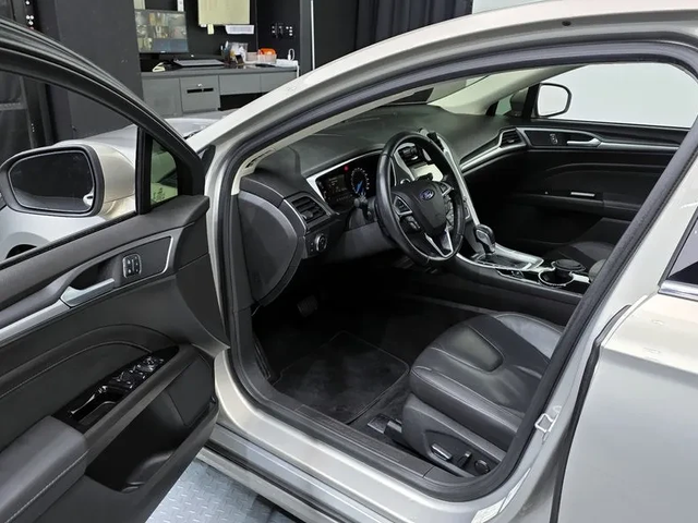 Ford Mondeo 2.0 TDCI Trendy - автомобили, коли, обяви за нови и употребявани 9