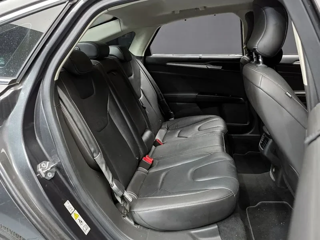 Ford Mondeo 2.0 ТDCI - автомобили, коли, обяви за нови и употребявани 11