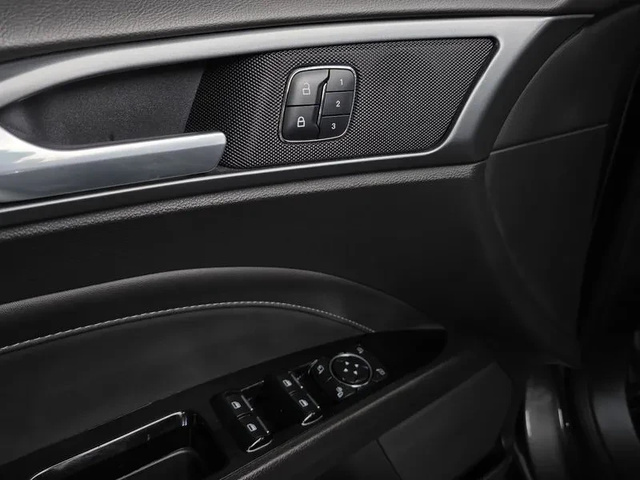 Ford Mondeo 2.0 TDCI Trendy - автомобили, коли, обяви за нови и употребявани 16