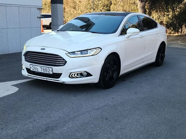 Ford Mondeo 2.0 TDCI Trendy - автомобили, коли, обяви за нови и употребявани 0