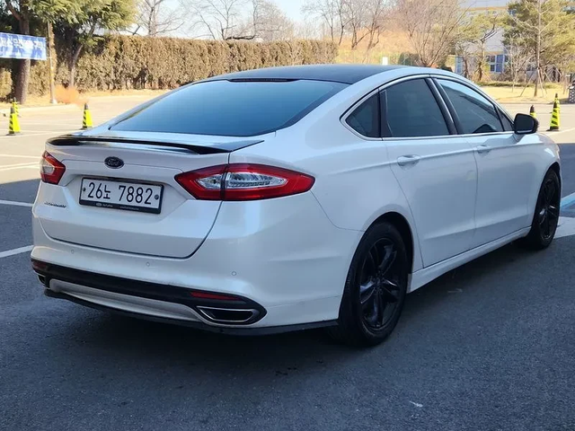 Ford Mondeo 2.0 TDCI Trendy - автомобили, коли, обяви за нови и употребявани 1