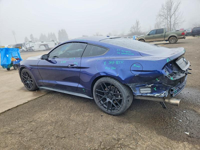 Ford Mustang 2.3L 4 Rear-wheel drive - автомобили, коли, обяви за нови и употребявани 2