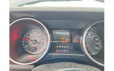 Ford Mustang 2.3L 4 Rear-wheel drive - автомобили, коли, обяви за нови и употребявани 9