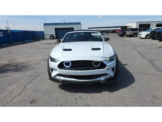 Ford Mustang 2.3L 4 Rear-wheel drive - автомобили, коли, обяви за нови и употребявани 0
