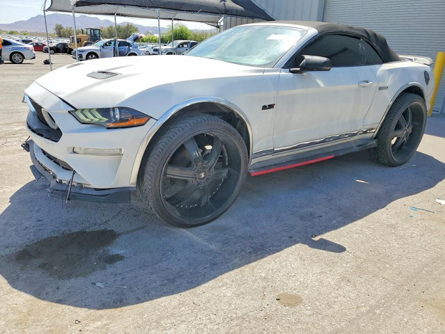 Ford Mustang 2.3L 4 Rear-wheel drive - автомобили, коли, обяви за нови и употребявани 1