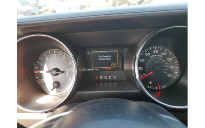 Ford Mustang V6 - автомобили, коли, обяви за нови и употребявани 8