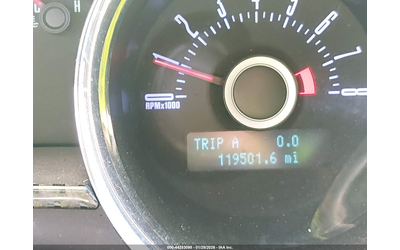 Ford Mustang 3.7L V-6 DOHC, VVT, 305HP Rear Wheel Drive - автомобили, коли, обяви за нови и употребявани 14