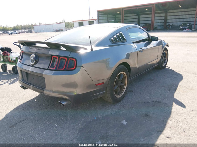 Ford Mustang 3.7L V-6 DOHC, VVT, 305HP Rear Wheel Drive - автомобили, коли, обяви за нови и употребявани 3