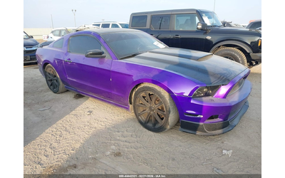 ford-mustang-3-7l-v-6-dohc-vvt-305hp-rear-wheel-drive - 0