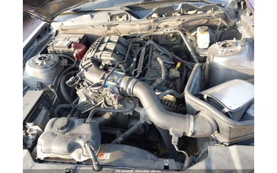 Ford Mustang 3.7L V-6 DOHC, VVT, 305HP Rear Wheel Drive - автомобили, коли, обяви за нови и употребявани 9