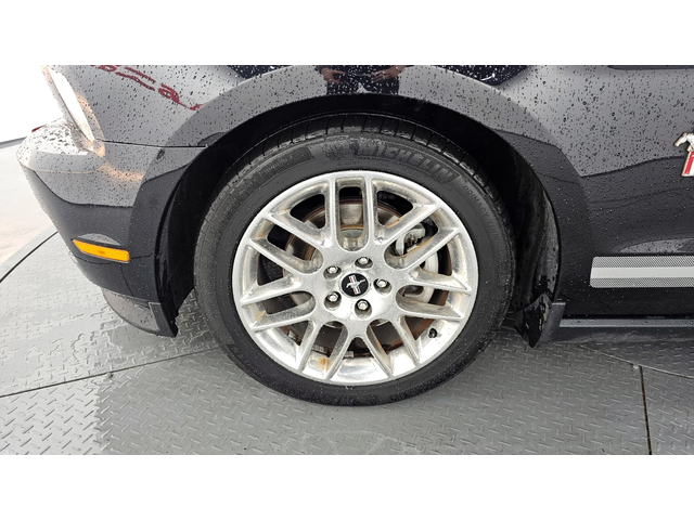 Ford Mustang 4.7 autogeorge.com - автомобили, коли, обяви за нови и употребявани 4