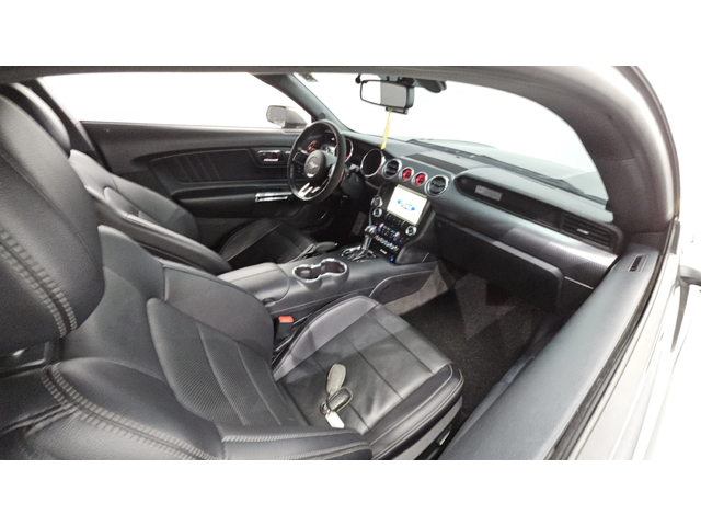 Ford Mustang 2.3L ECOBOOST autogeorge.com - автомобили, коли, обяви за нови и употребявани 5