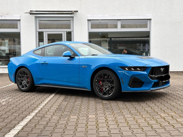 Ford Mustang GT - автомобили, коли, обяви за нови и употребявани 2