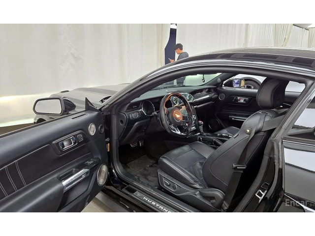 Ford Mustang 5.0* GT-500 PACK* CARBON* ОБДУХВАНЕ* NAVI* ПОДГРЕВ - автомобили, коли, обяви за нови и употребявани 5