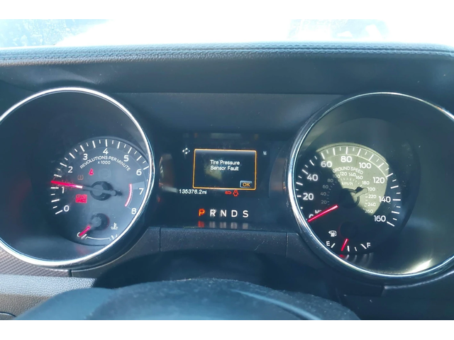 Ford Mustang * KEYLESS* 2.3* ECOBOOST* - автомобили, коли, обяви за нови и употребявани 9