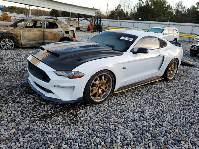 Ford Mustang * GT* 5.0* CARBON* - автомобили, коли, обяви за нови и употребявани 0