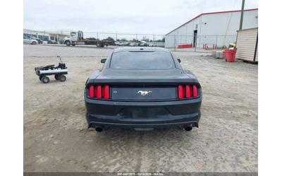 ford-mustang - 3