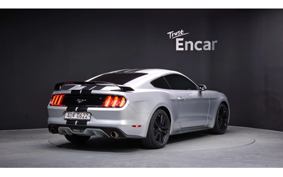 ford-mustang - 2