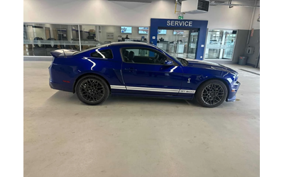 ford-mustang - 2