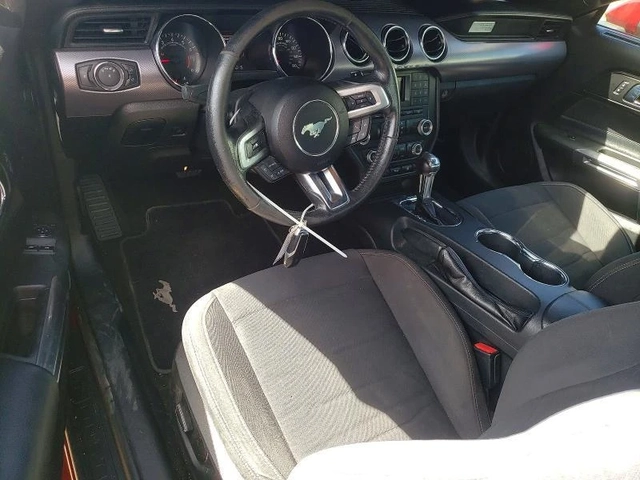 Ford Mustang 2dr Fastback EcoBoost - автомобили, коли, обяви за нови и употребявани 7