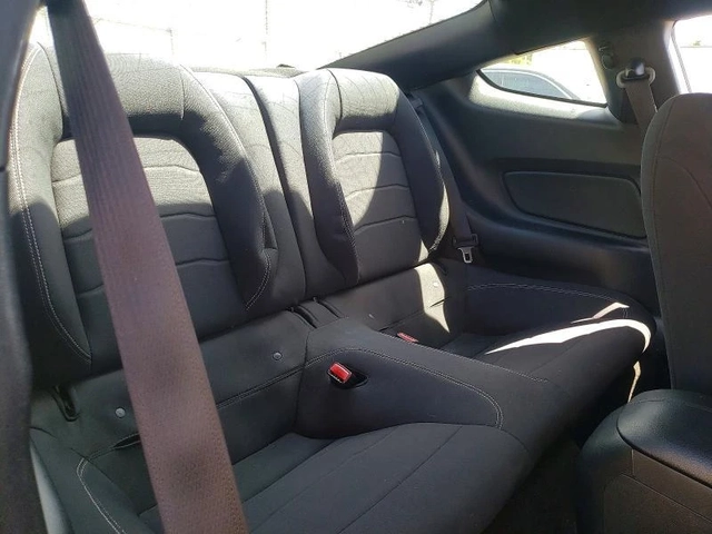 Ford Mustang 2dr Fastback EcoBoost - автомобили, коли, обяви за нови и употребявани 9
