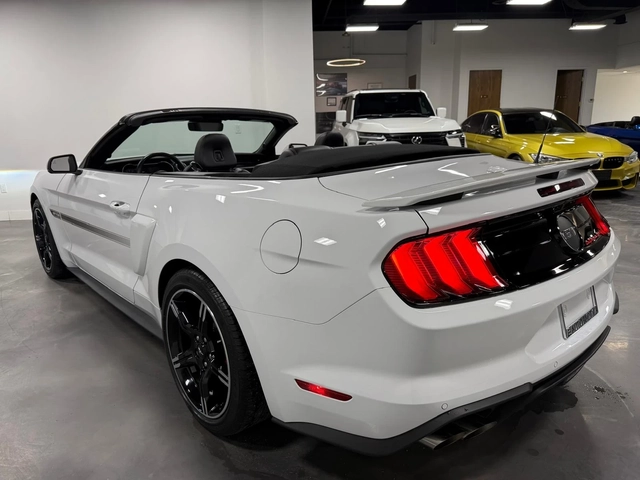 Ford Mustang GT PREMIUM / КАБРИО / CARFAX - автомобили, коли, обяви за нови и употребявани 3
