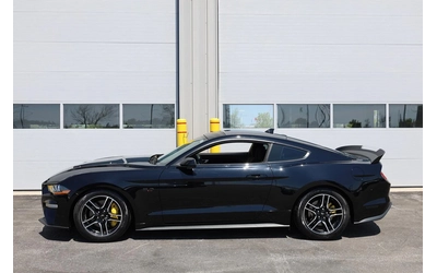 ford-mustang - 2