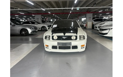ford-mustang - 1