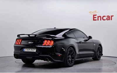 ford-mustang - 1