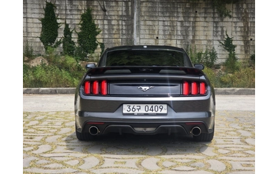 ford-mustang - 2