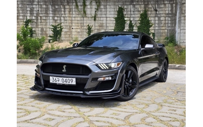 ford-mustang - 0