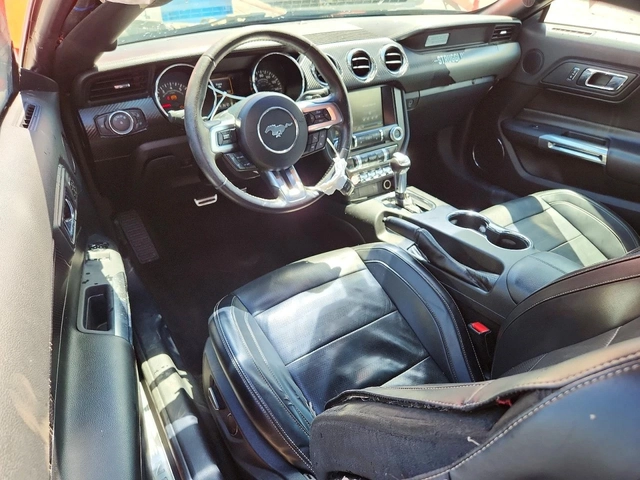 Ford Mustang GT* 5.0* КОЖА* НАВИ - автомобили, коли, обяви за нови и употребявани 7