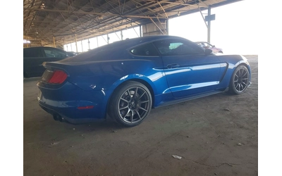 ford-mustang - 2